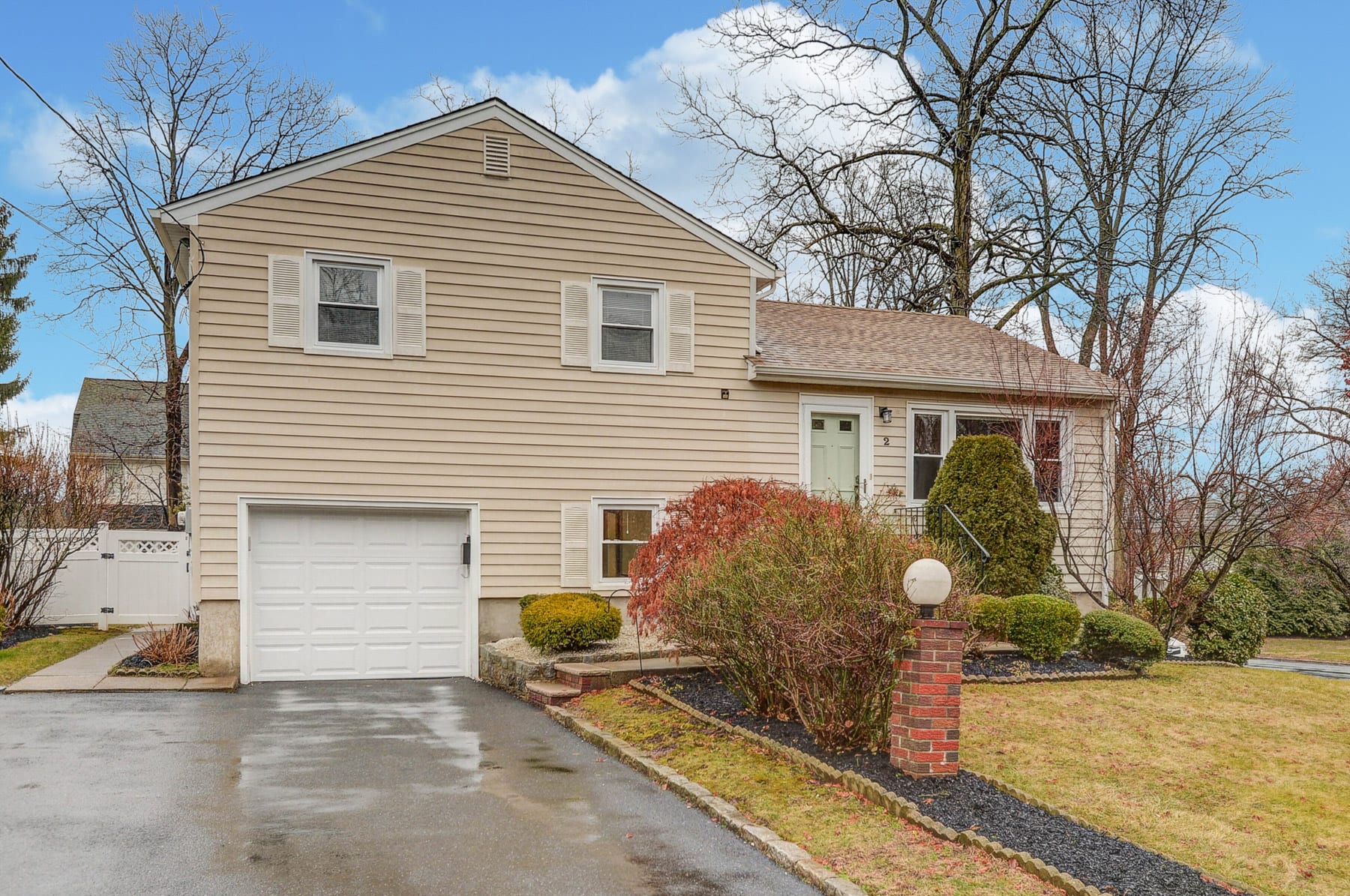 2 Milton Avenue, Summit 3 bed, 2 bath